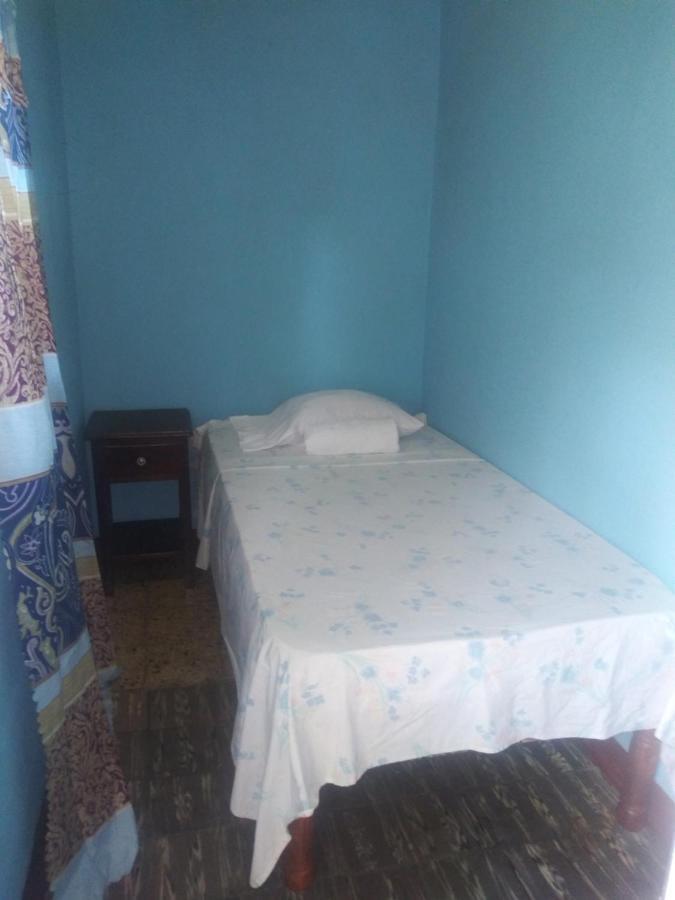 15 Min From The Airport In Kingston Jamaica Apartment Exterior photo